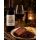 Groot Constantia Lady of Abundance Rotwein mit halb gefülltem Rotweinglas, Rindersteak, Rotkohl und Kartoffelpüree – Genuss- und Speiseempfehlung
